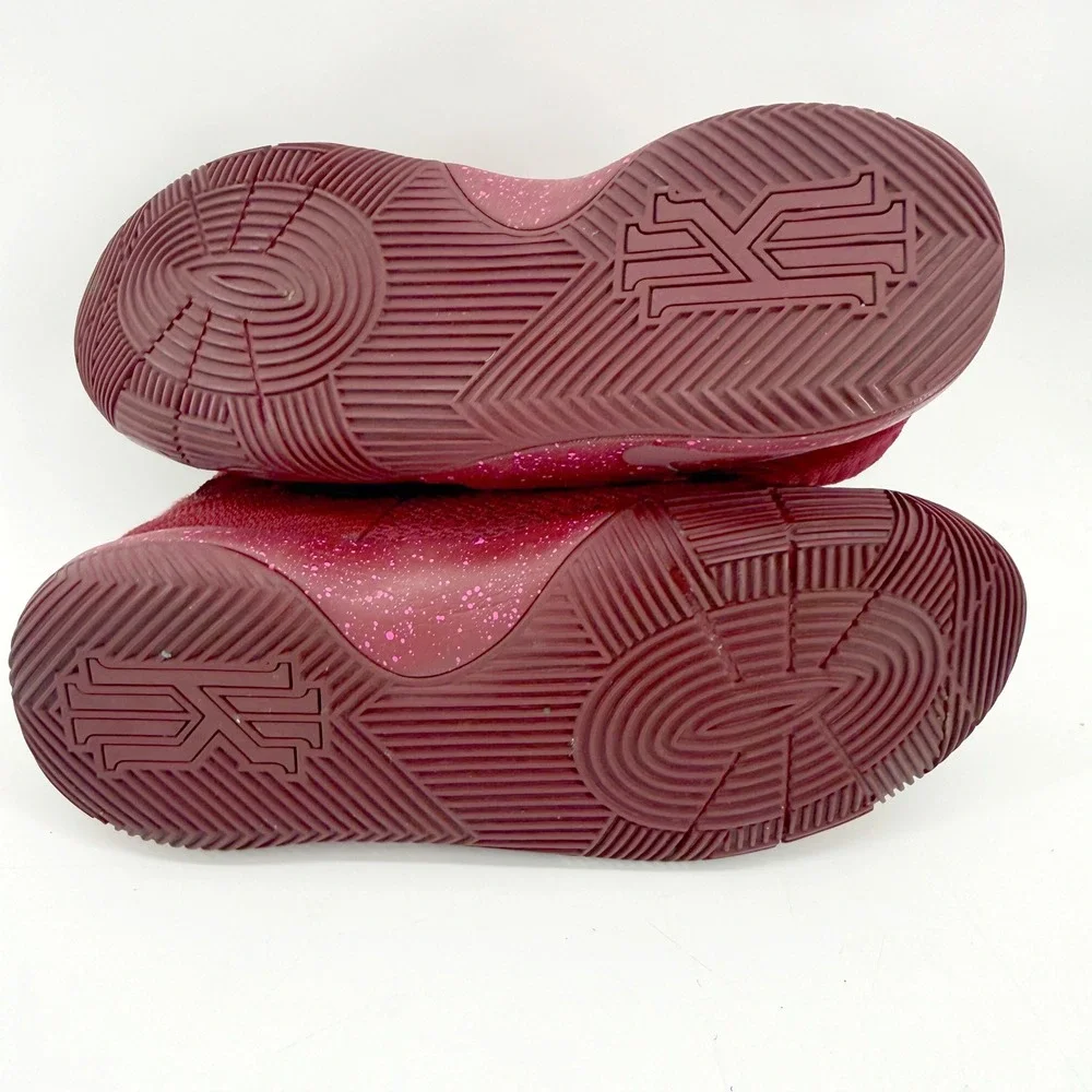 Nike Kyrie 2 Red Velvet Basketball Shoes Youth 6.5Y Red Mid Top Strap Sports
